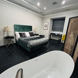 Ad Vatican Luxury - By Ad Roma